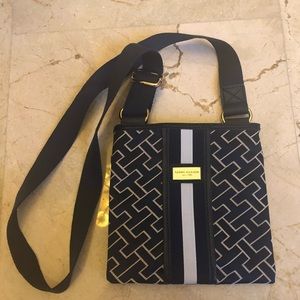 Tommy Hilfiger Crossbody bag